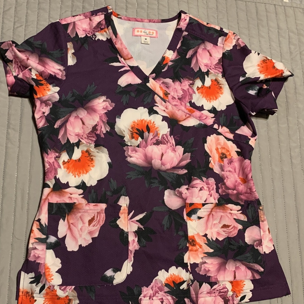 Scrub Top
